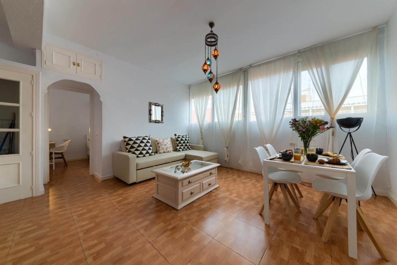 Holidays2Malaga Soho Pasaje De Valencia Εξωτερικό φωτογραφία