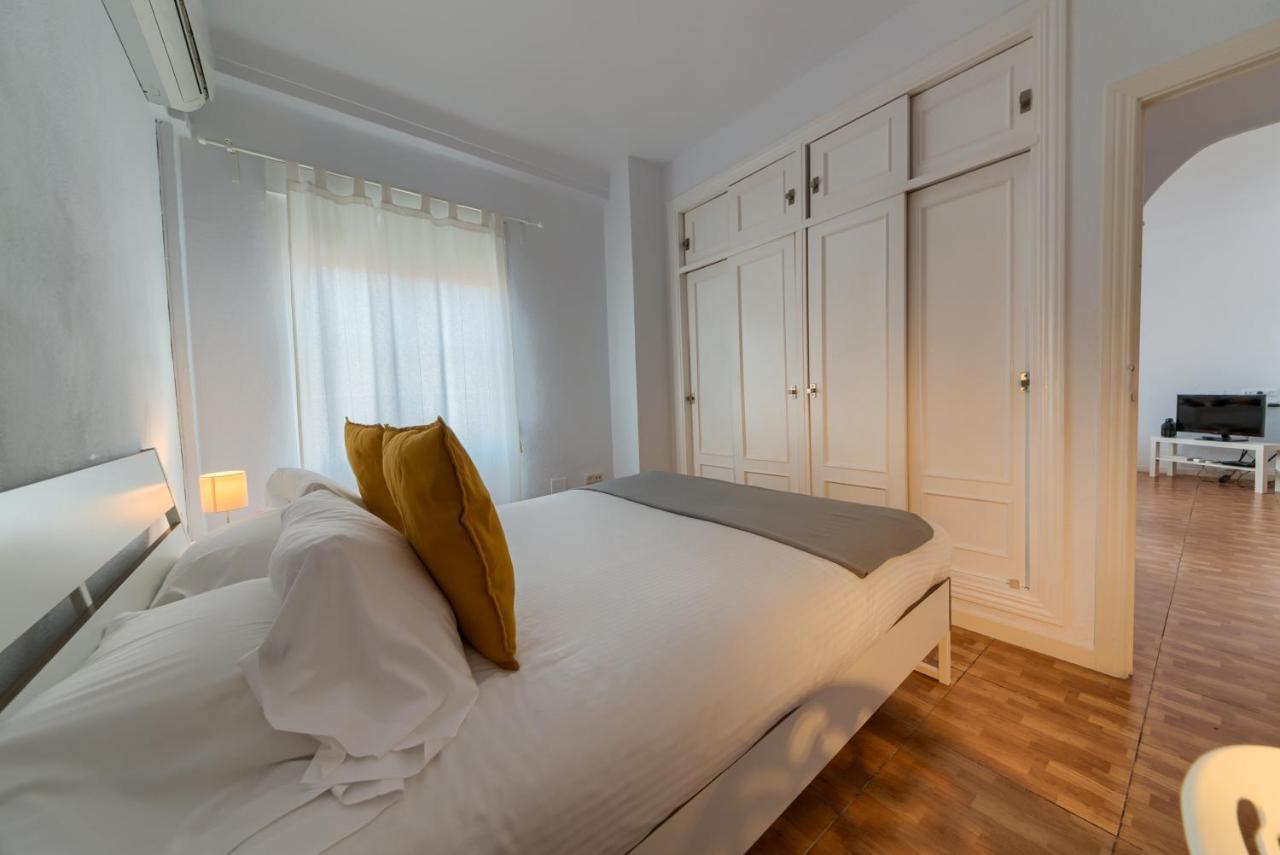 Holidays2Malaga Soho Pasaje De Valencia Εξωτερικό φωτογραφία